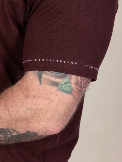 D555 Baldwin Grumpy Old Man Club Print Crew Neck T-shirt Burgundy/ Black Twist - Тениски - мъжки тениски големи размери