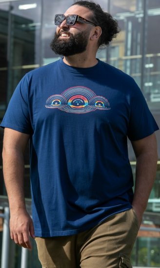 D555 Cheltenham Record With Reflection Printed T-shirt French Navy - Тениски - мъжки тениски големи размери