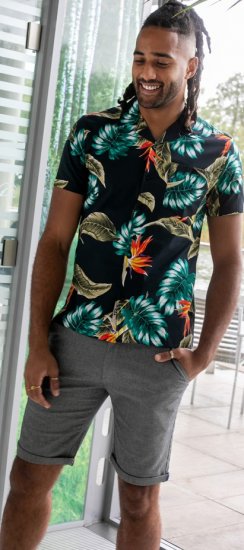 D555 Selby Hawaiian AOP Short Sleeve Revere Collar Shirt Black - Ризи - мъжки ризи големи размери