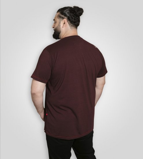 D555 Barnsley Guitar and Amp Crew Neck T-Shirt Burgundy - Тениски - мъжки тениски големи размери