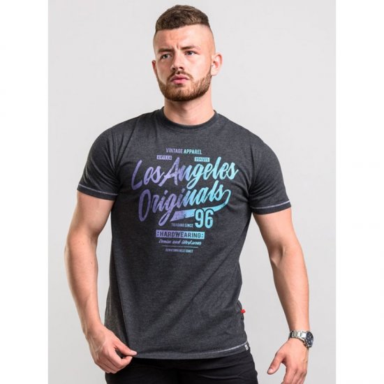 D555 Simmons T-shirt Black - Тениски - мъжки тениски големи размери
