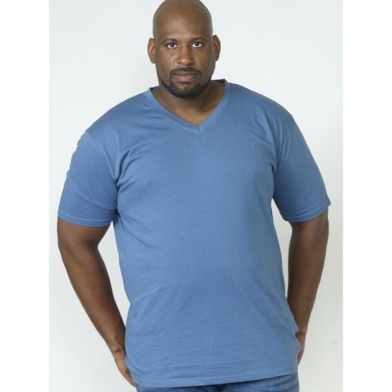 D555 Signature V-neck T-shirt Teal - Тениски - мъжки тениски големи размери