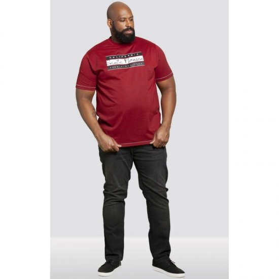 D555 Tempa T-shirt Red - Тениски - мъжки тениски големи размери