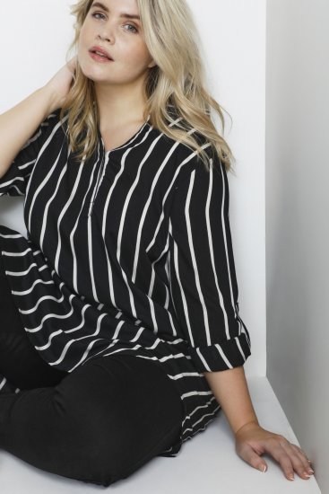 Kaffe Curve Milana Shirt Рокля Черен / Chalk райе - Рокли - 