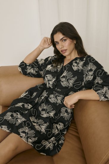 Kaffe Curve Kimmie Dress Black Chalk Embroidery - Миди рокли - 