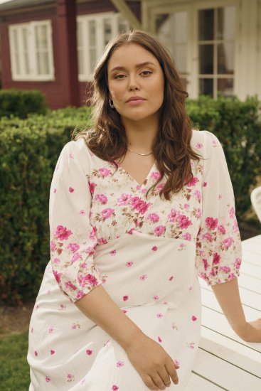 Kaffe Curve Rosa Midi Dress White Rose Border Flower - Рокли - 