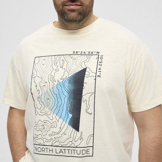 North Latitude T-shirt Printed Short Sleeve Off-White - Тениски - мъжки тениски големи размери