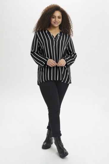 Kaffe Curve Sida Блуза Черно/Креда На Райе - Блузи и туники - 