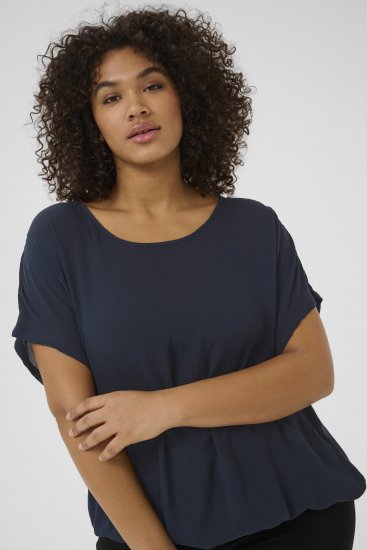 Kaffe Curve Ami Stanley Къс ръкав Среднощно морско синьо - Тениски - 