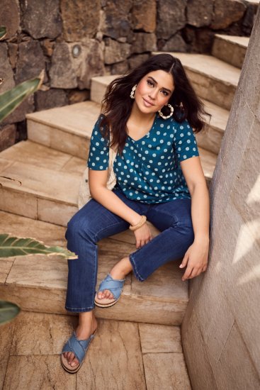 Ulla Popken Tile Print Short Sleeve Pleated Tee Teal - Печатни тениски за жени - 