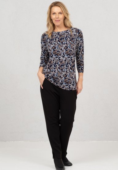 Scandinavian Caramel Tiny Flower Petals Blouse Light Blue - Печатни тениски за жени - 