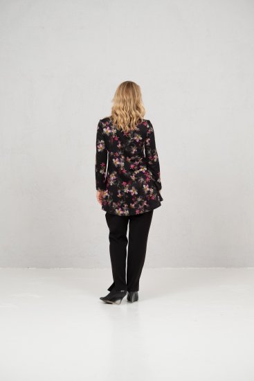Scandinavian Caramel Flowers Tunic Red and Pink - Печатни тениски за жени - 
